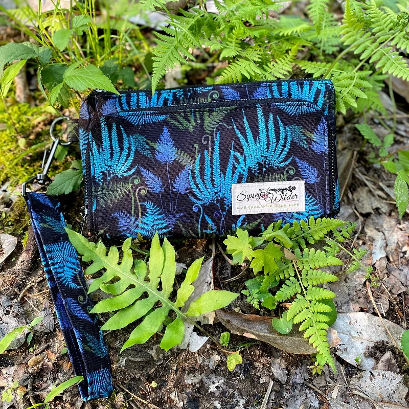 Follow the Ferns Venture Wallet