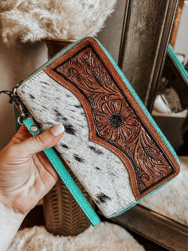 Pecos Plains Cowhide Leather Wallet